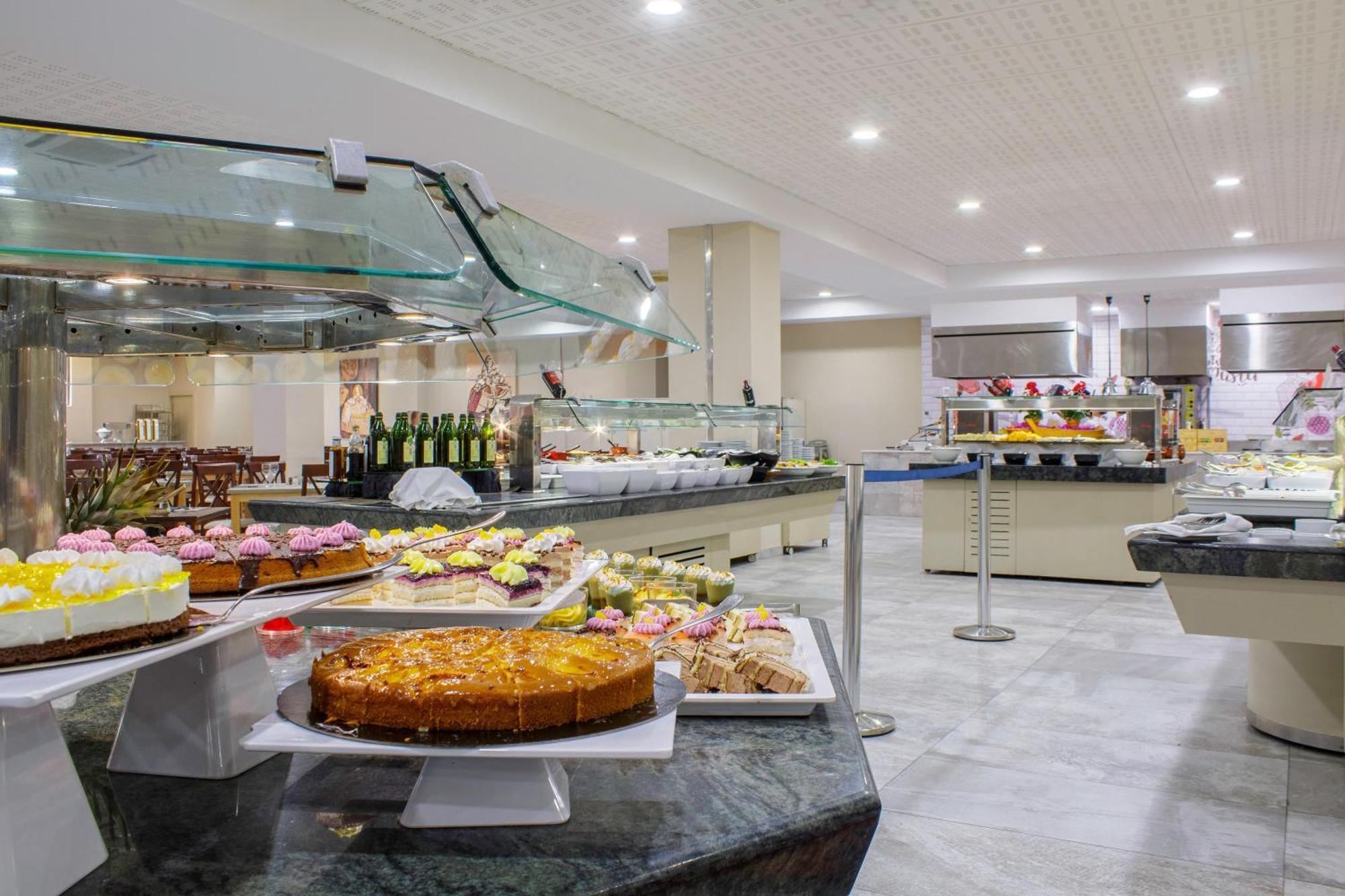 Apartamentos Best Alcazar La Herradura  Eksteriør billede