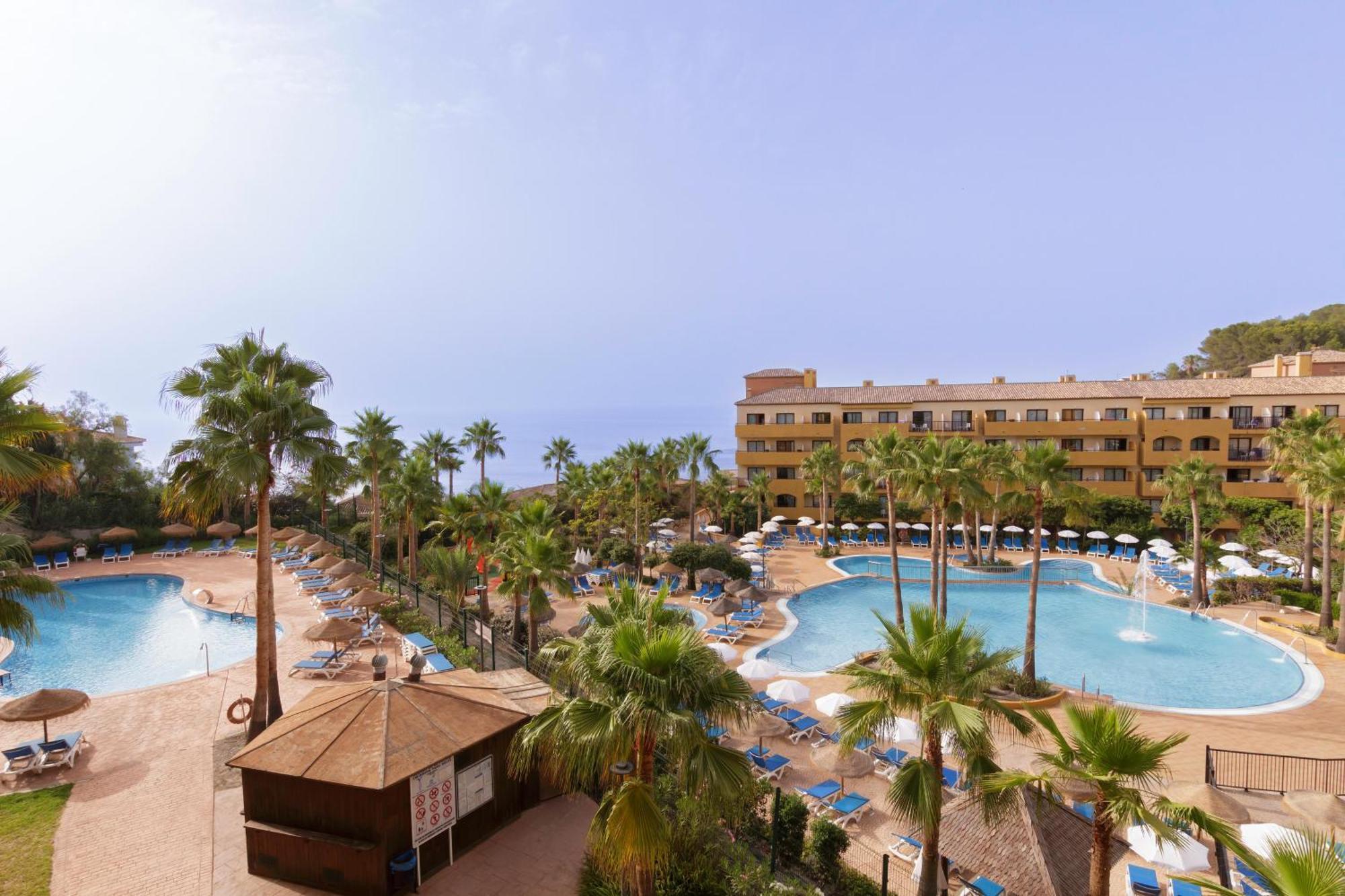 Apartamentos Best Alcazar La Herradura  Eksteriør billede