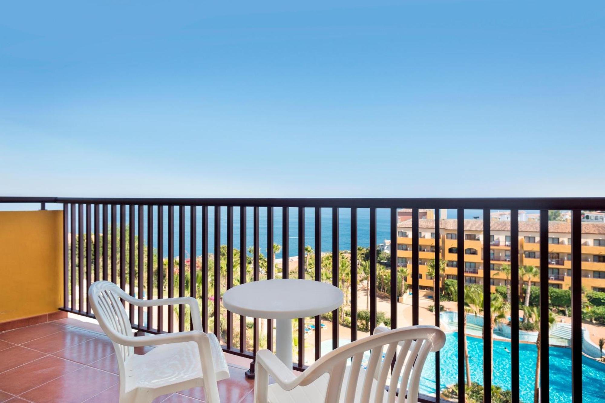Apartamentos Best Alcazar La Herradura  Eksteriør billede